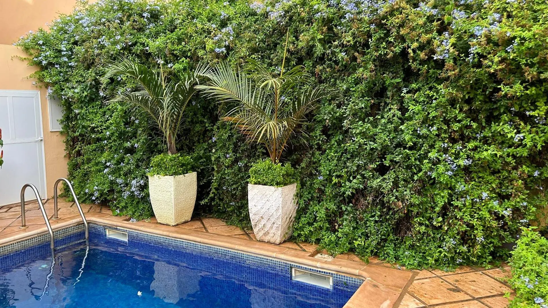 Two Bedroom Villa With Private Swimming Pool And Garden In Almadies Dakar 0*,
